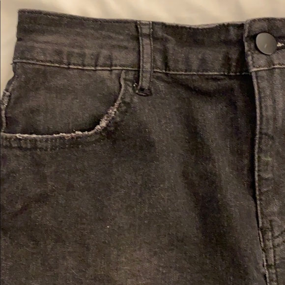 Skirt - Picture 4 of 4